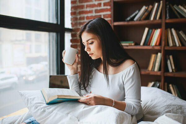 Bibliothérapie : comment la lecture peut nous aider à nous améliorer dans tous les aspects